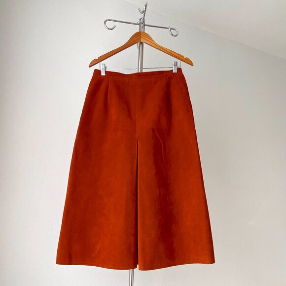 🍂 70s Vintage Rusty Orange Structured A-Line Faux-Suede Midi Pleated Skirt - Picture 1 of 7
